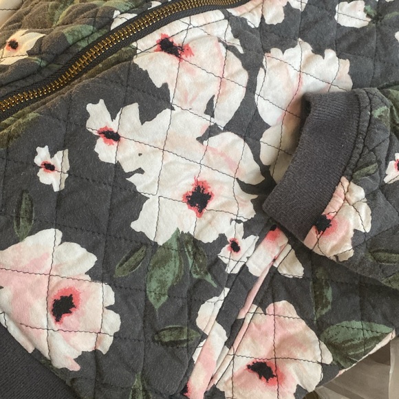 PRETTY Oshkosh Quilted Floral Bomber Jacket, Cozy, FLEECE LINED  - Girl’s 12 EUC - Picture 10 of 12